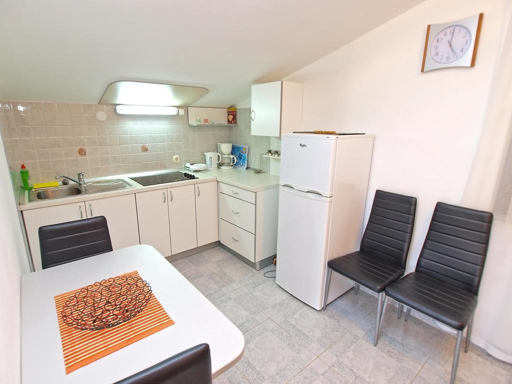 שטיניאן Apartments Durda 1390 מראה חיצוני תמונה