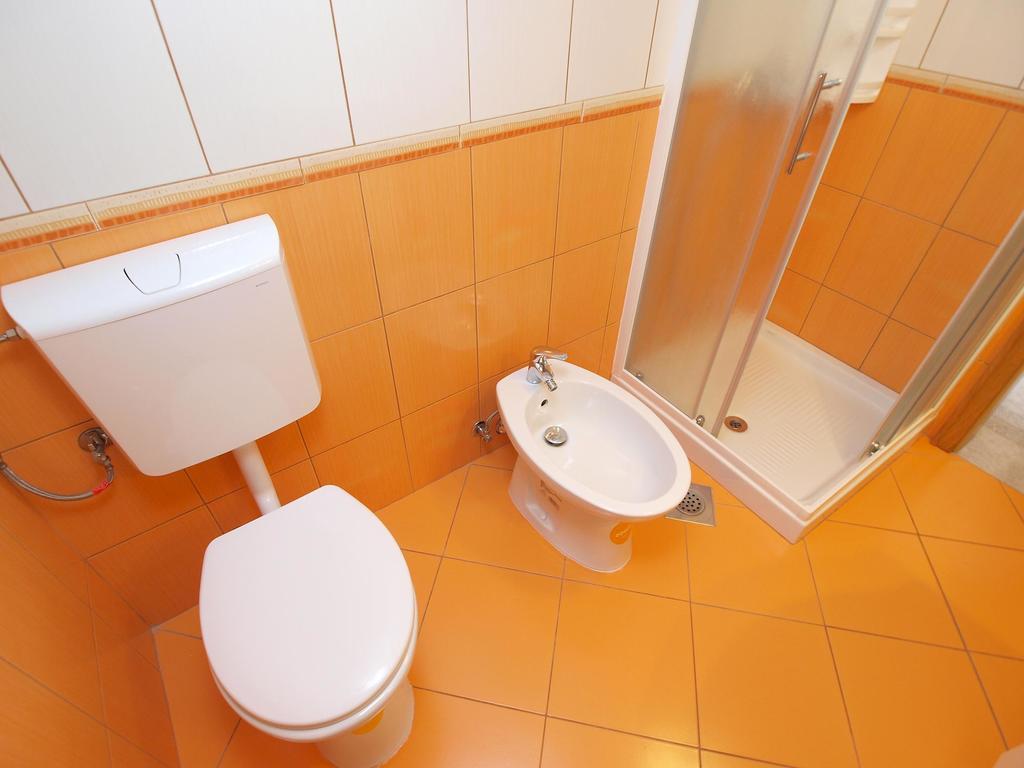שטיניאן Apartments Durda 1390 מראה חיצוני תמונה