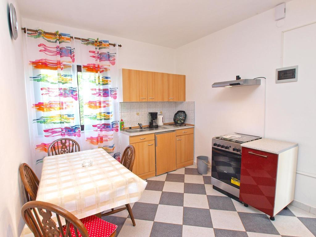 שטיניאן Apartments Durda 1390 מראה חיצוני תמונה